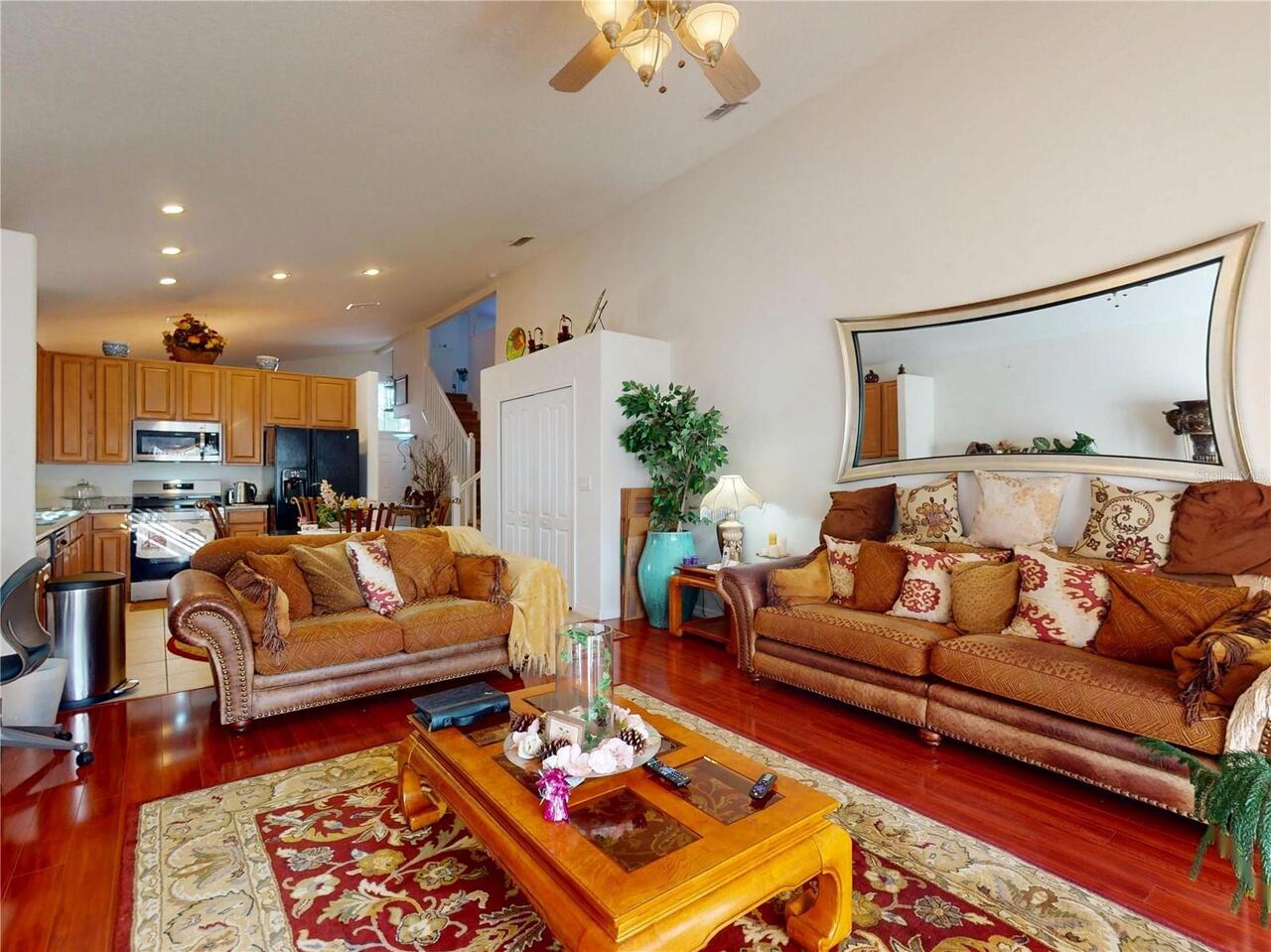 Listing Photo 15