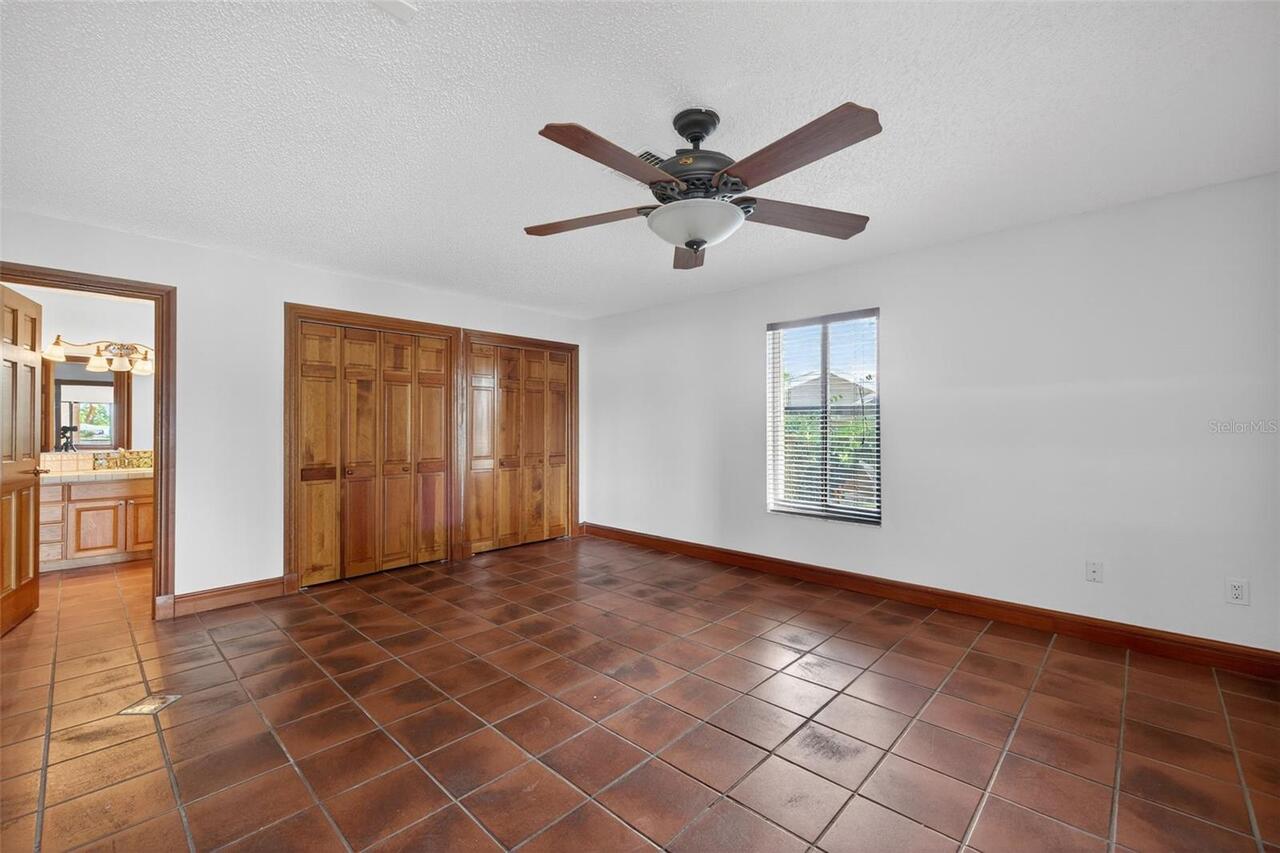 Listing Photo 42