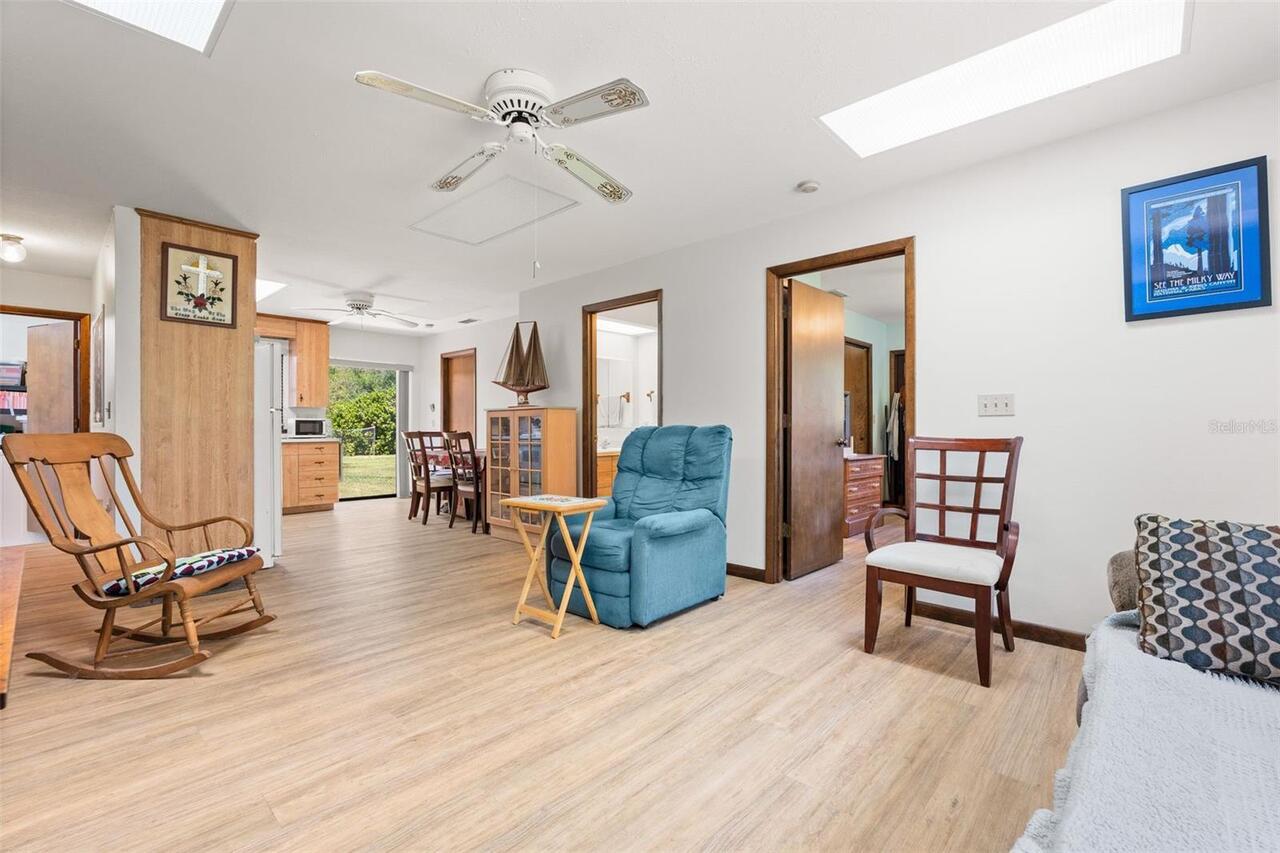 Listing Photo 35