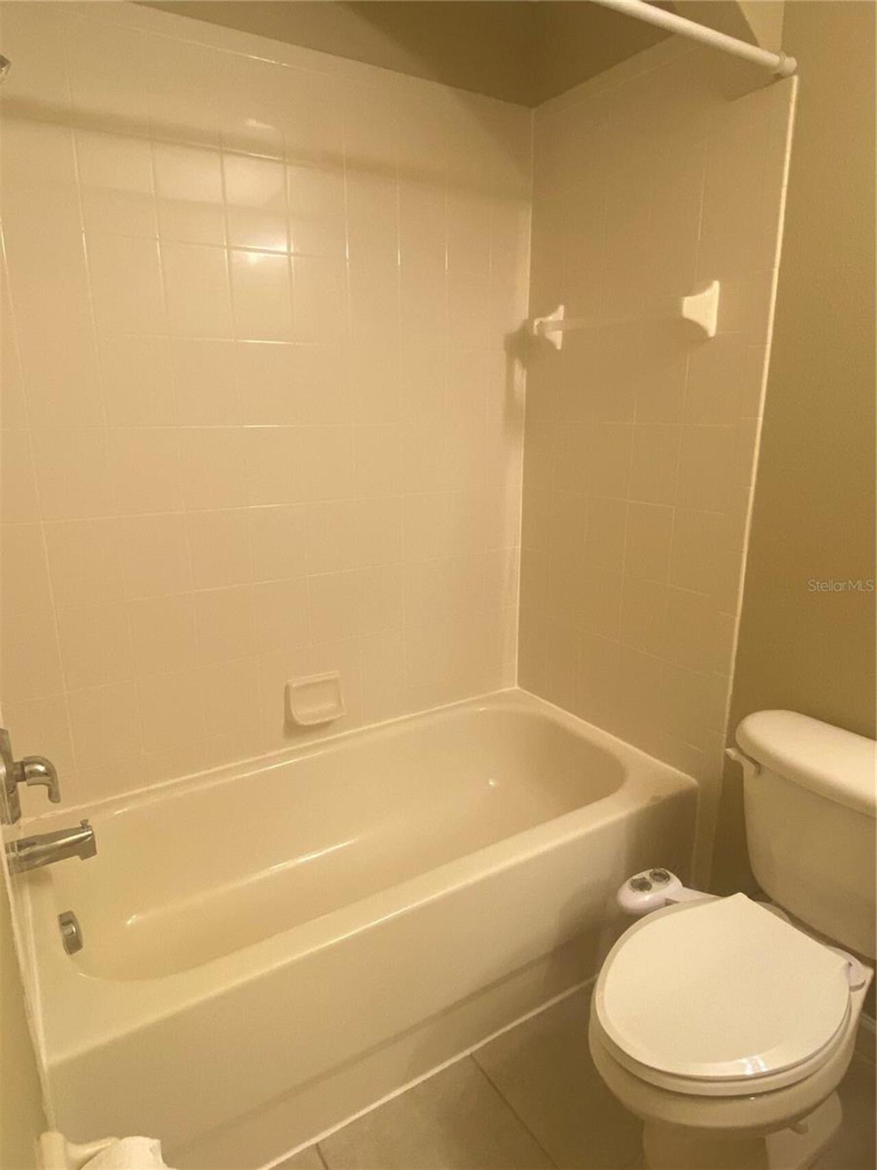 Listing Photo 14