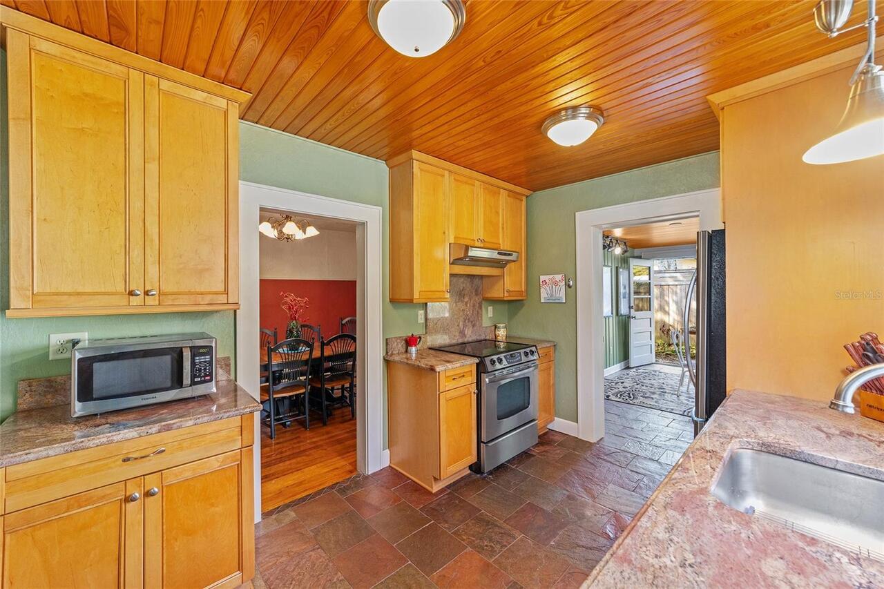 Listing Photo 19