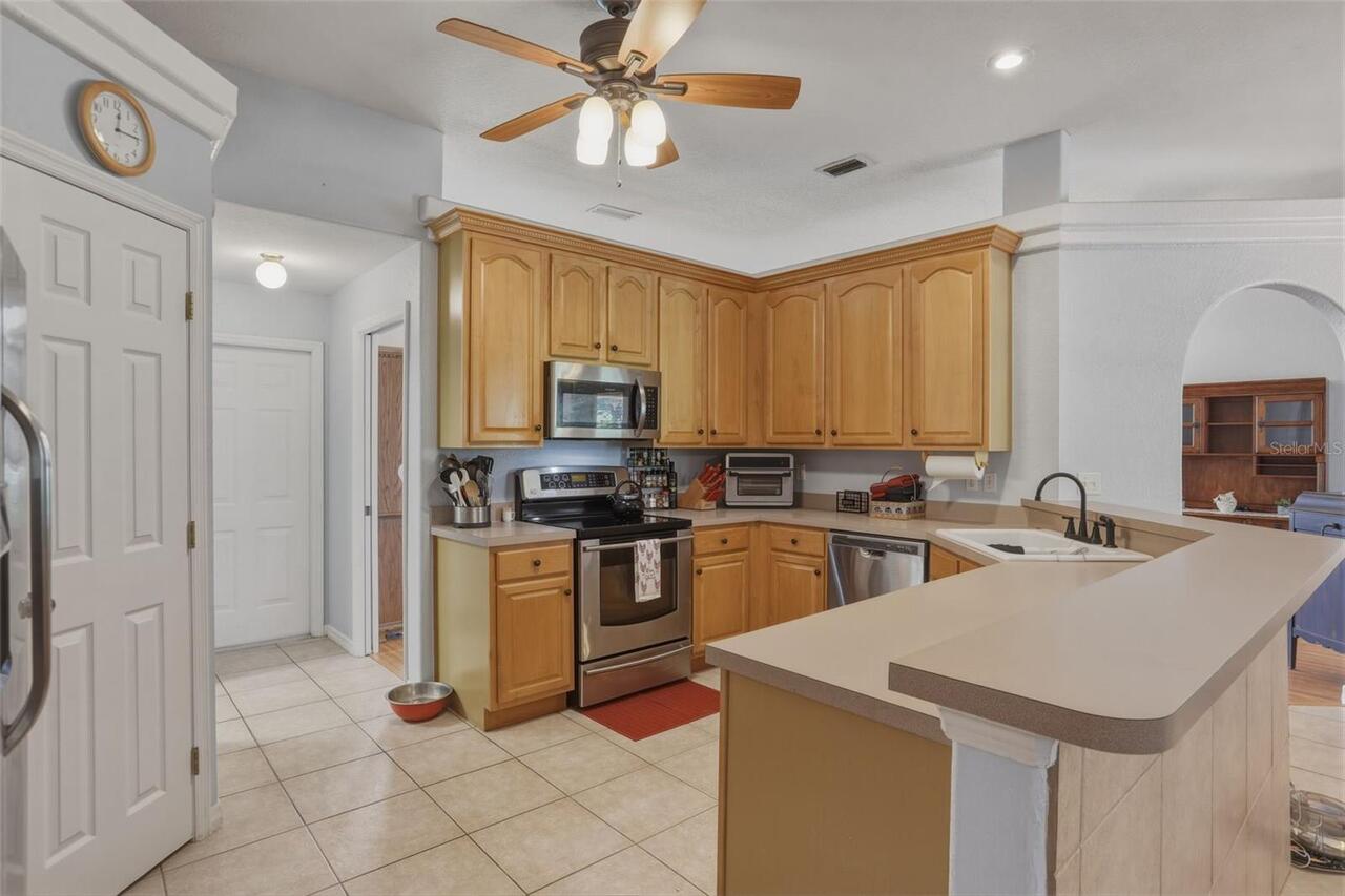 Listing Photo 10