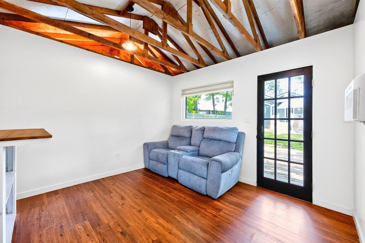 Listing Photo 33
