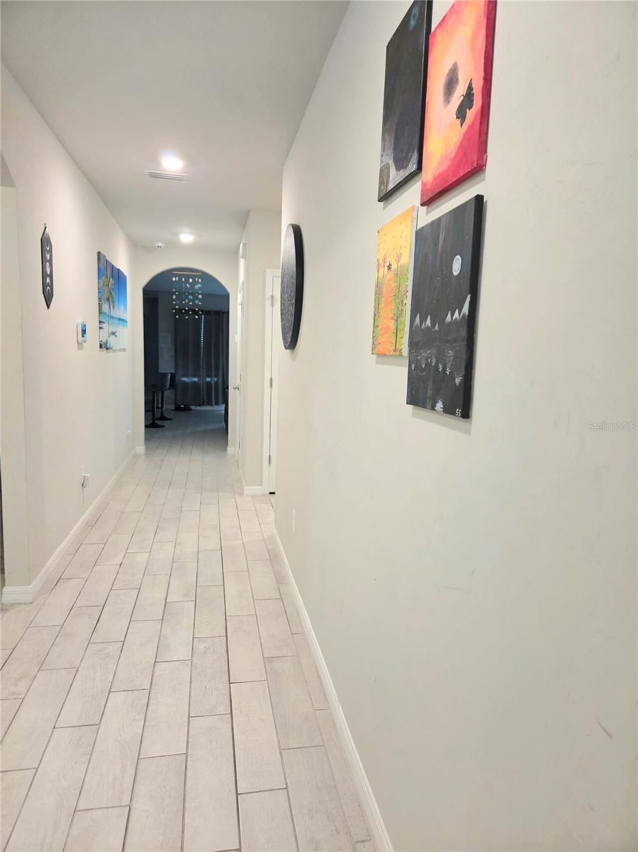 Listing Photo 12