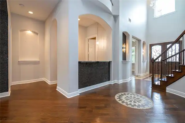 Listing Photo 25