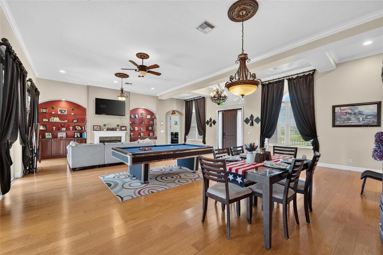 Listing Photo 11