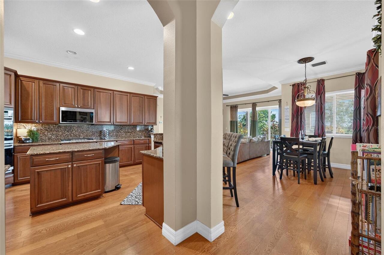Listing Photo 14