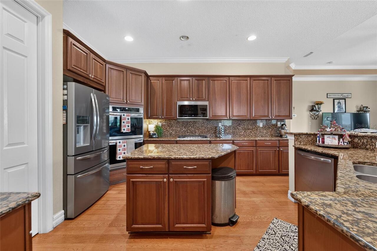 Listing Photo 15
