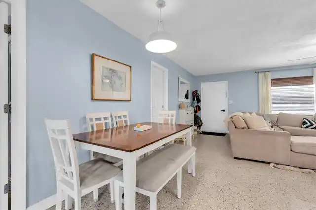 Listing Photo 15