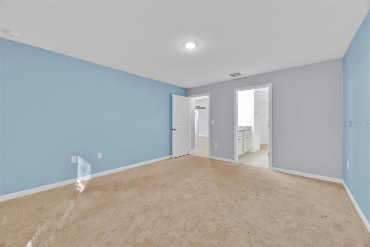 Listing Photo 24