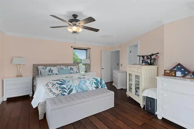 Listing Photo 37