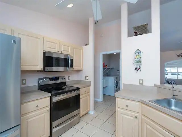 Listing Photo 17