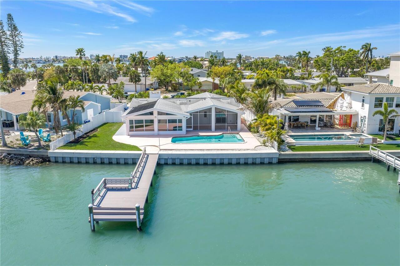 St Petersburg Real Estate