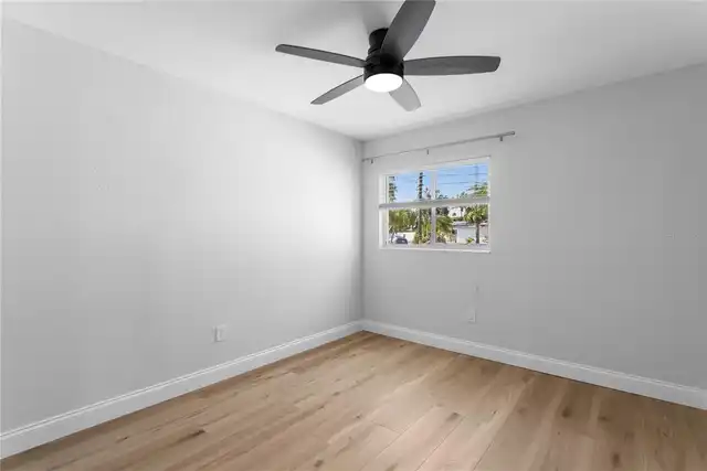 Listing Photo 33