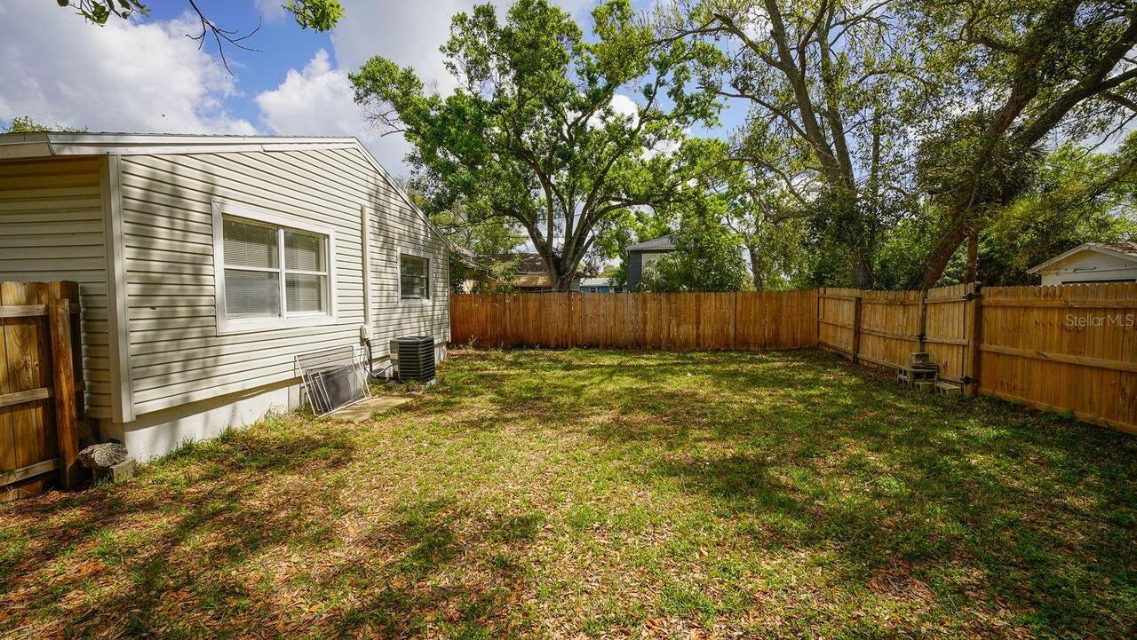 Listing Photo 5
