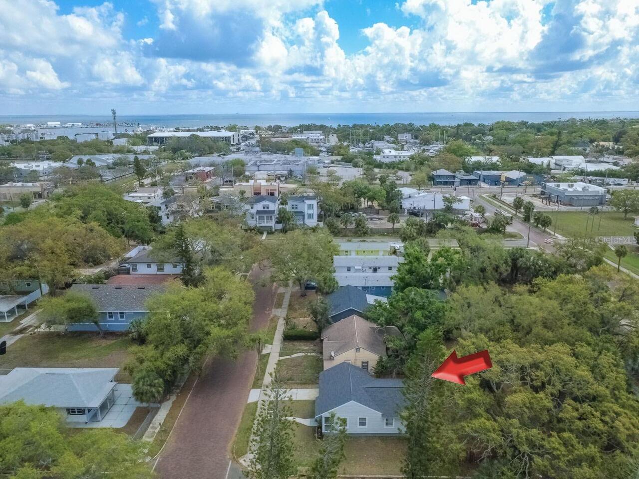Listing Photo 8