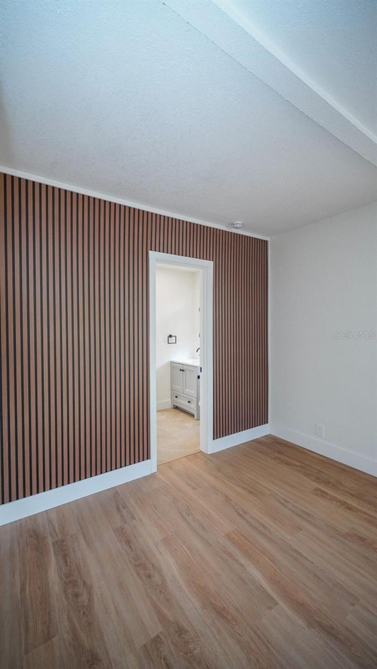 Listing Photo 43
