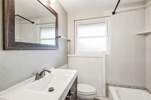 Listing Photo 38