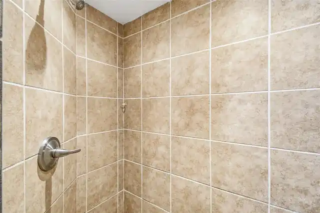 Listing Photo 42