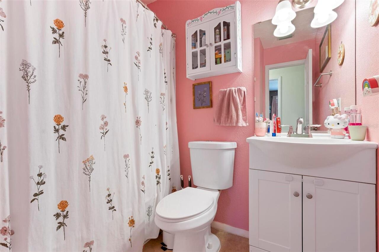 Listing Photo 14
