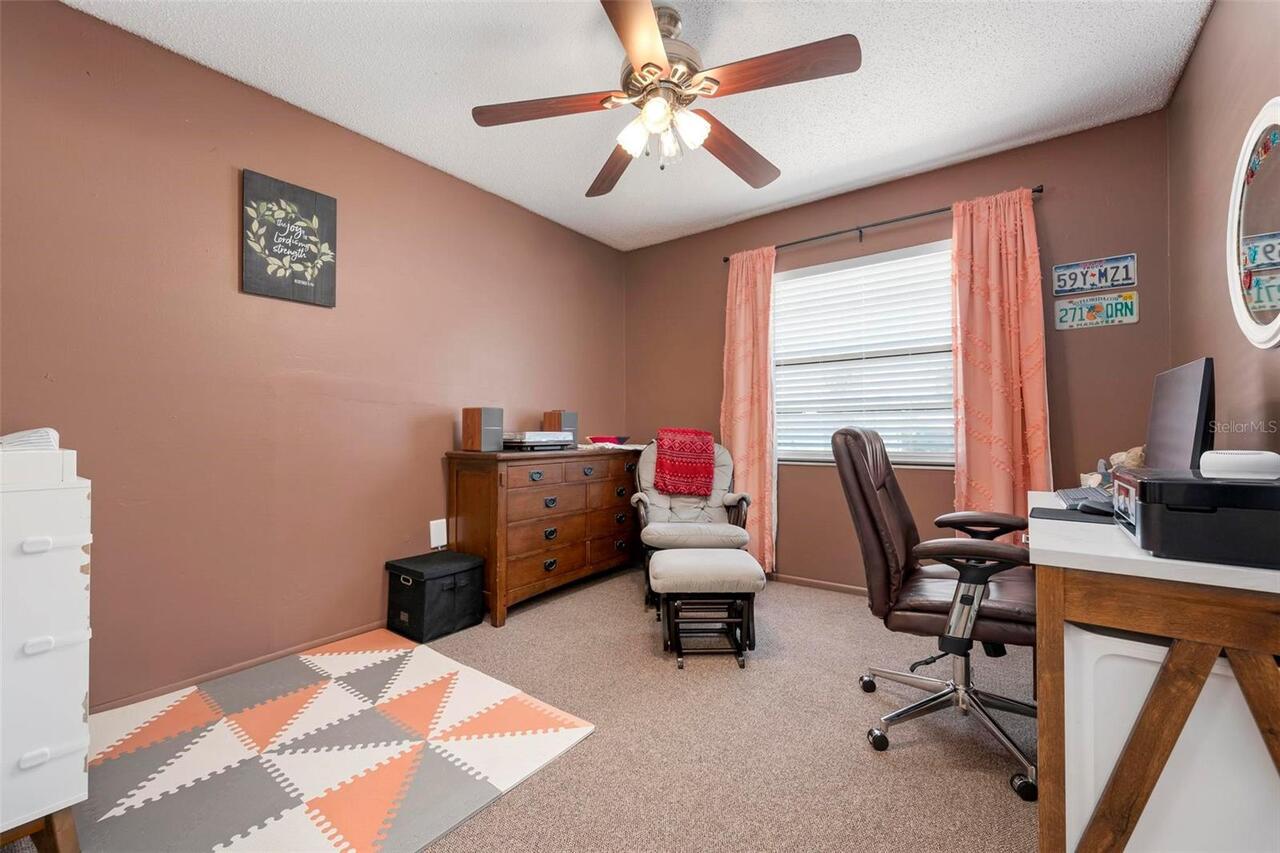 Listing Photo 15