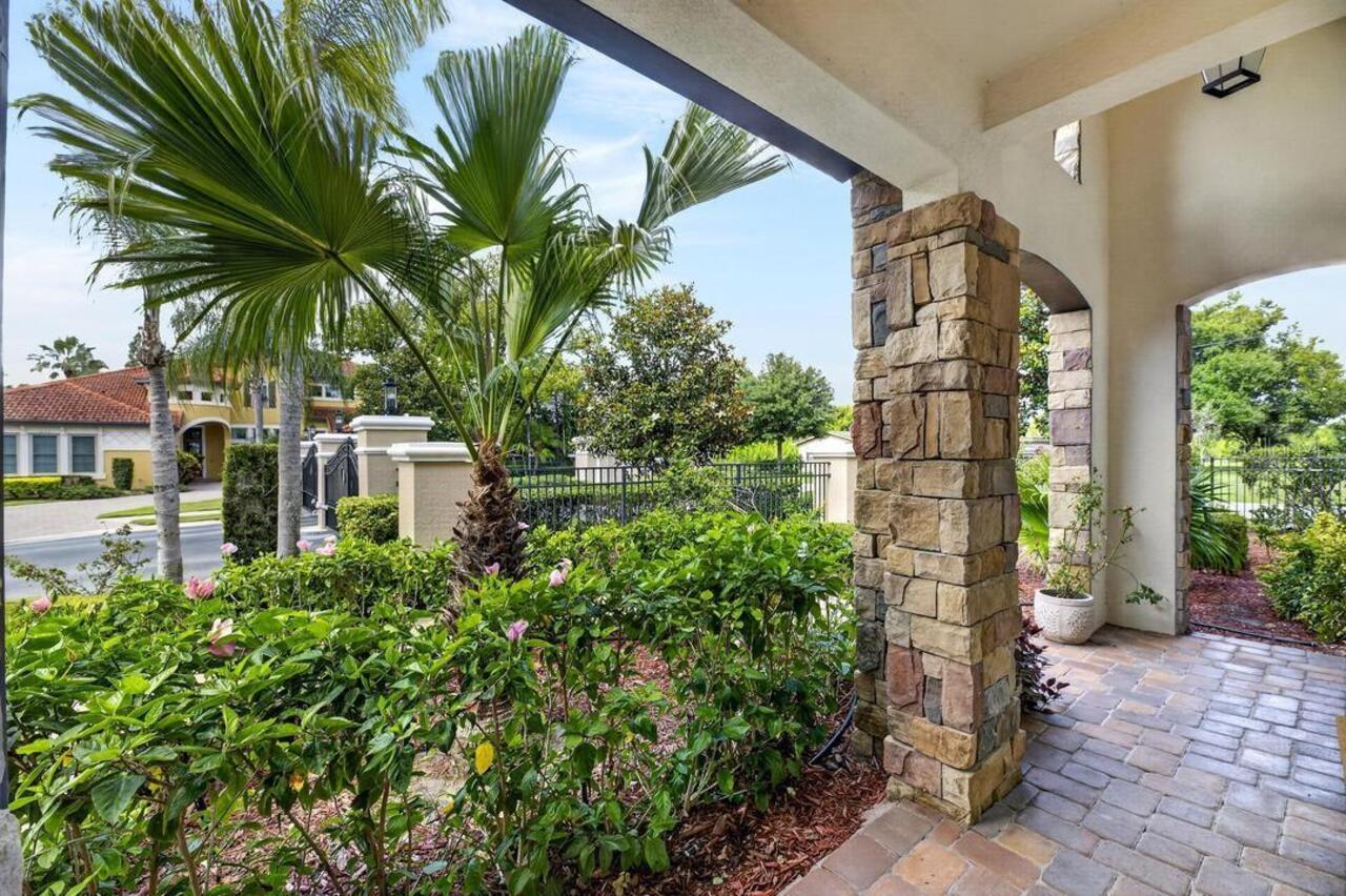 Listing Photo 11