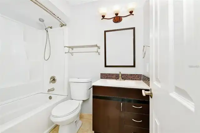 Listing Photo 20