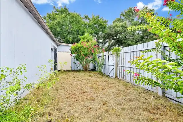 Listing Photo 28