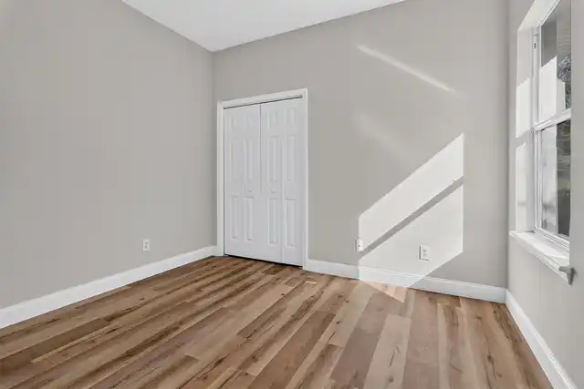 Listing Photo 33