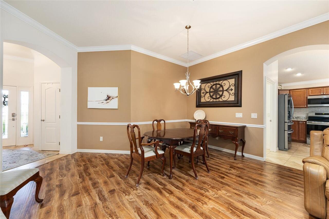 Listing Photo 9