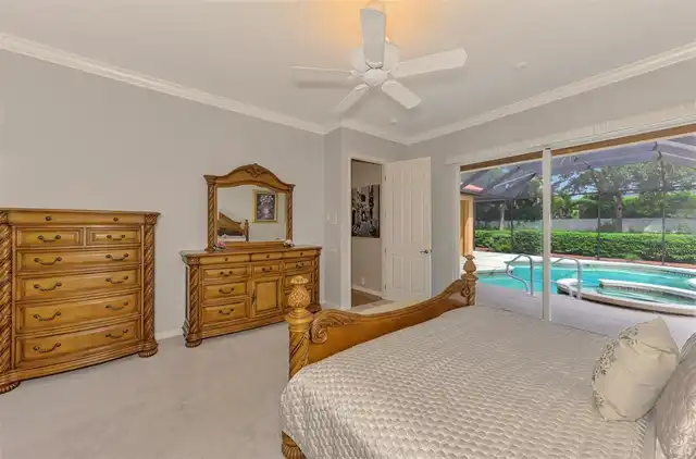 Listing Photo 34