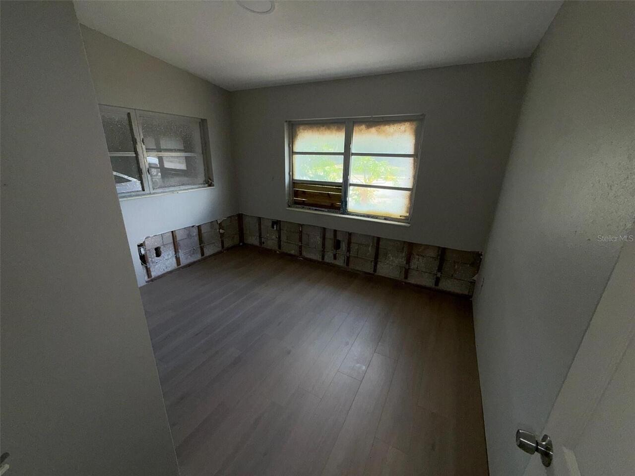 Listing Photo 14