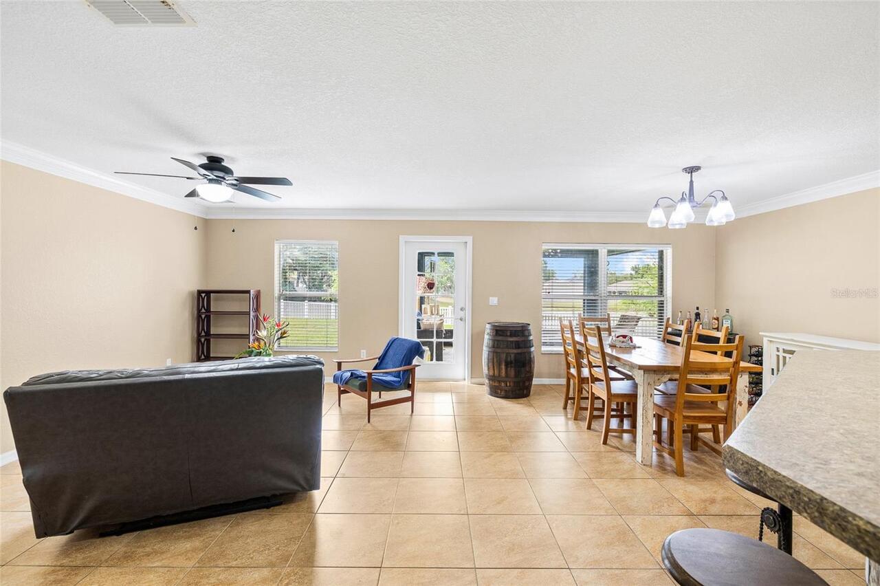 Listing Photo 17