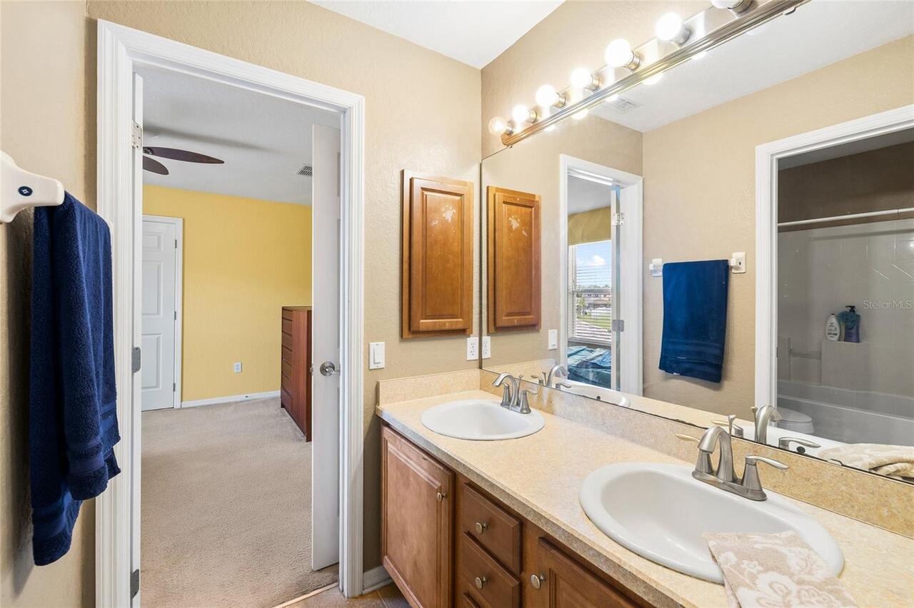 Listing Photo 32