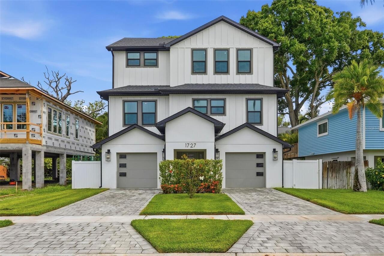 St Petersburg Real Estate