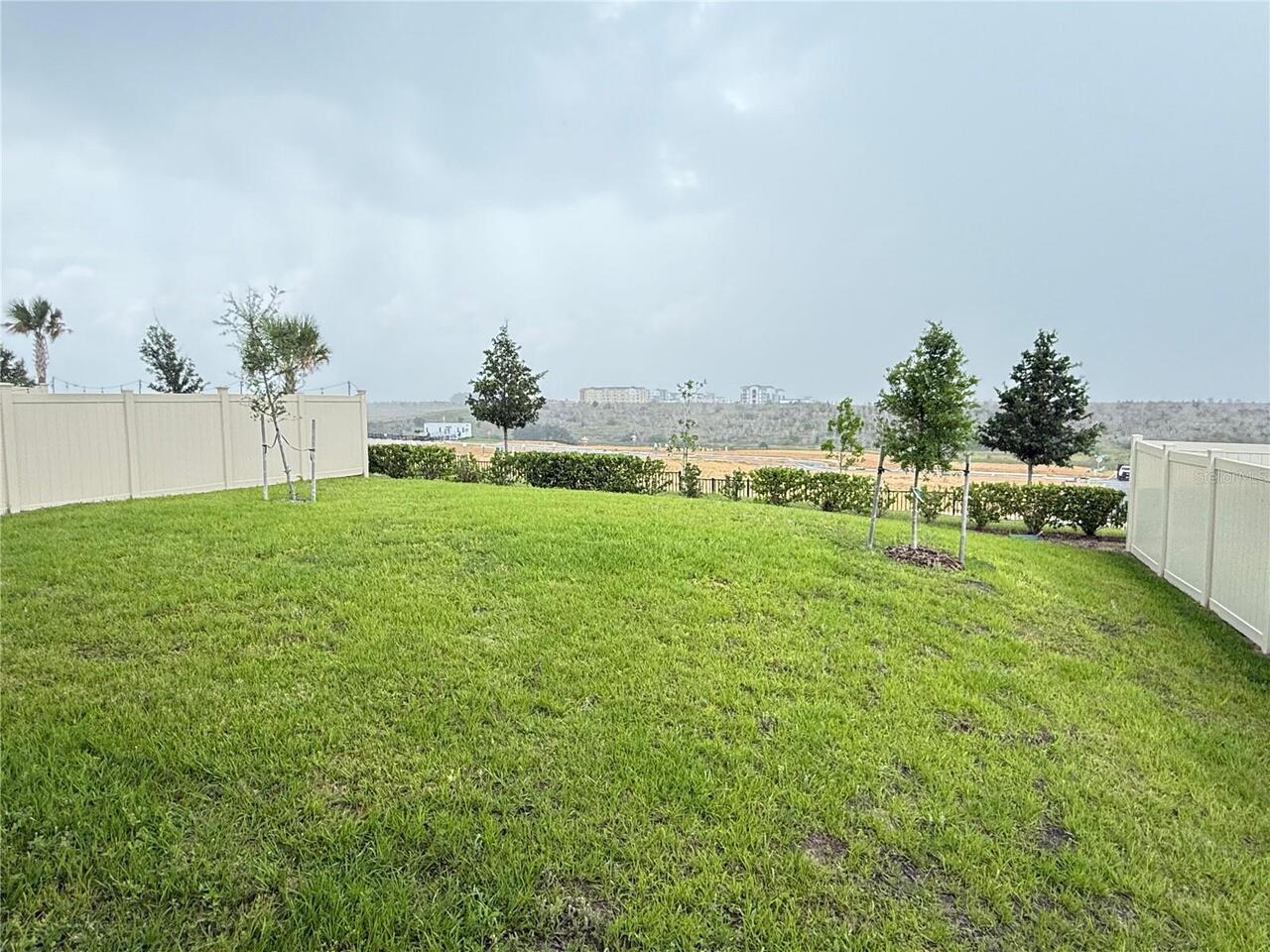 Listing Photo 14