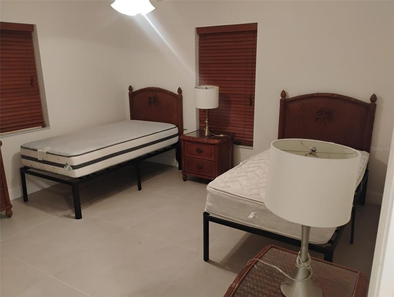 Listing Photo 14