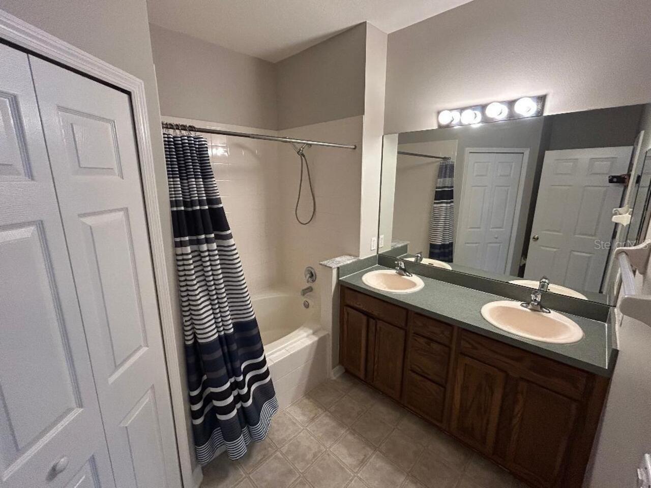 Listing Photo 8