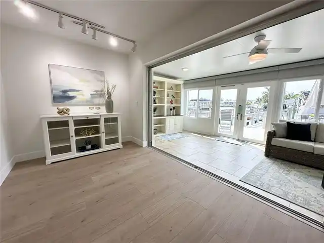 Listing Photo 24