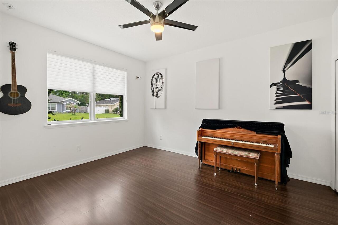 Listing Photo 32
