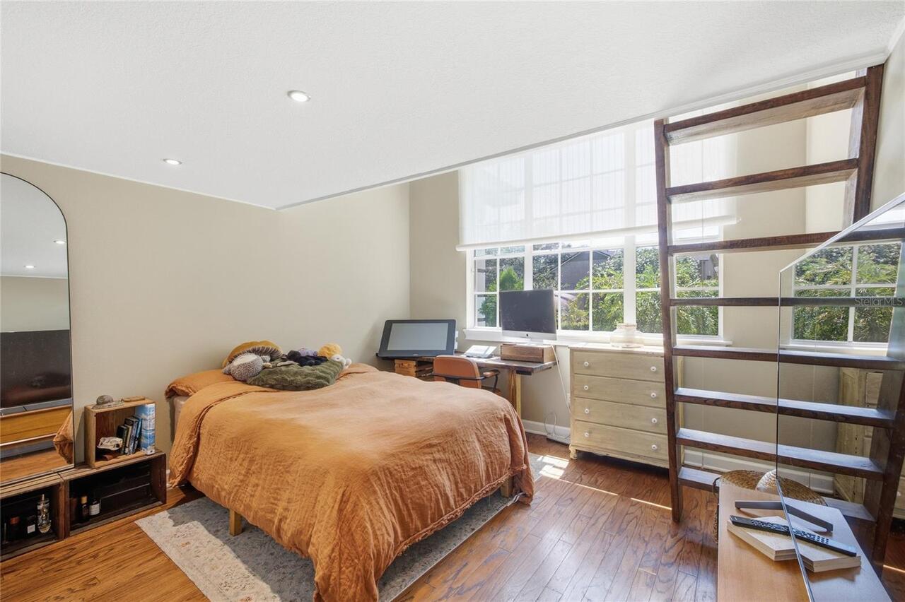 Listing Photo 21