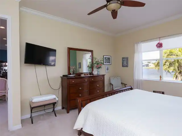 Listing Photo 28