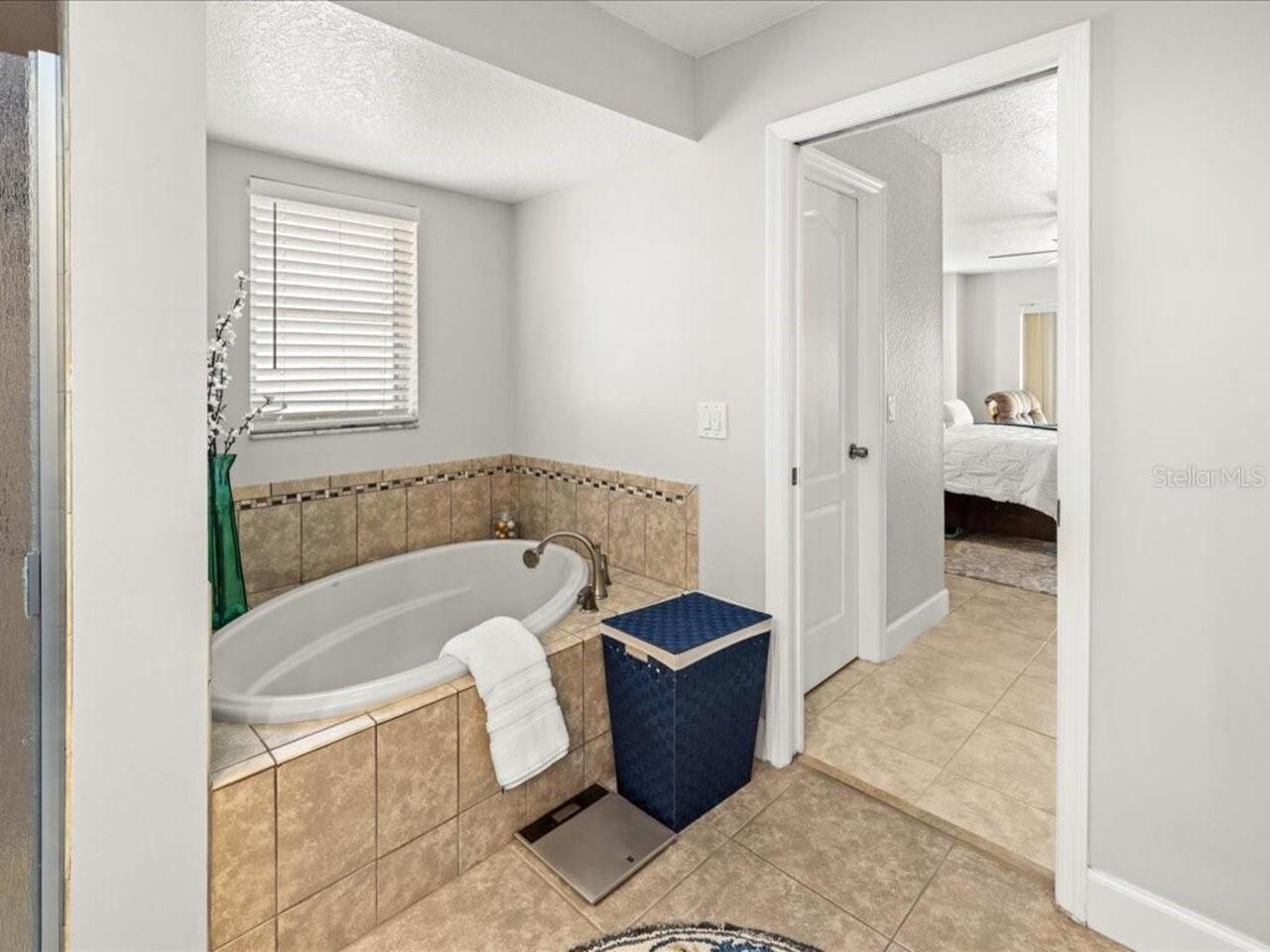 Listing Photo 29