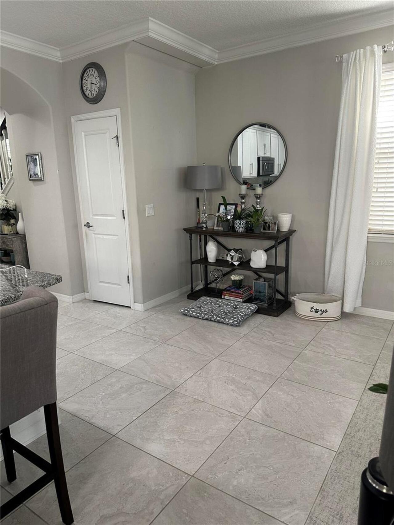 Listing Photo 14