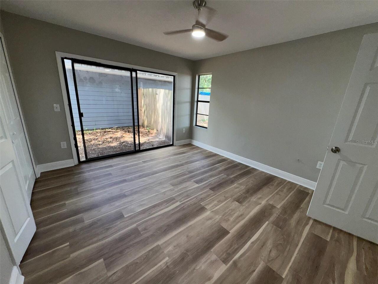 Listing Photo 8