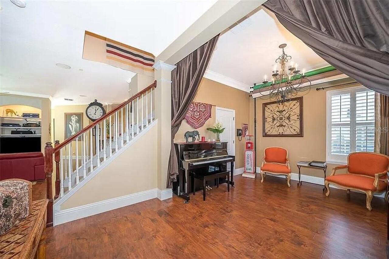 Listing Photo 6