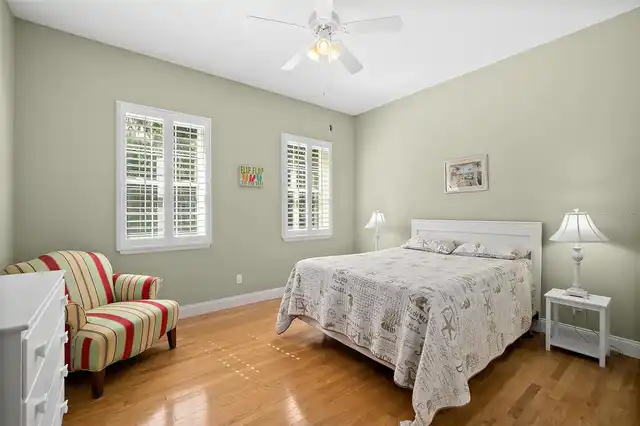Listing Photo 24