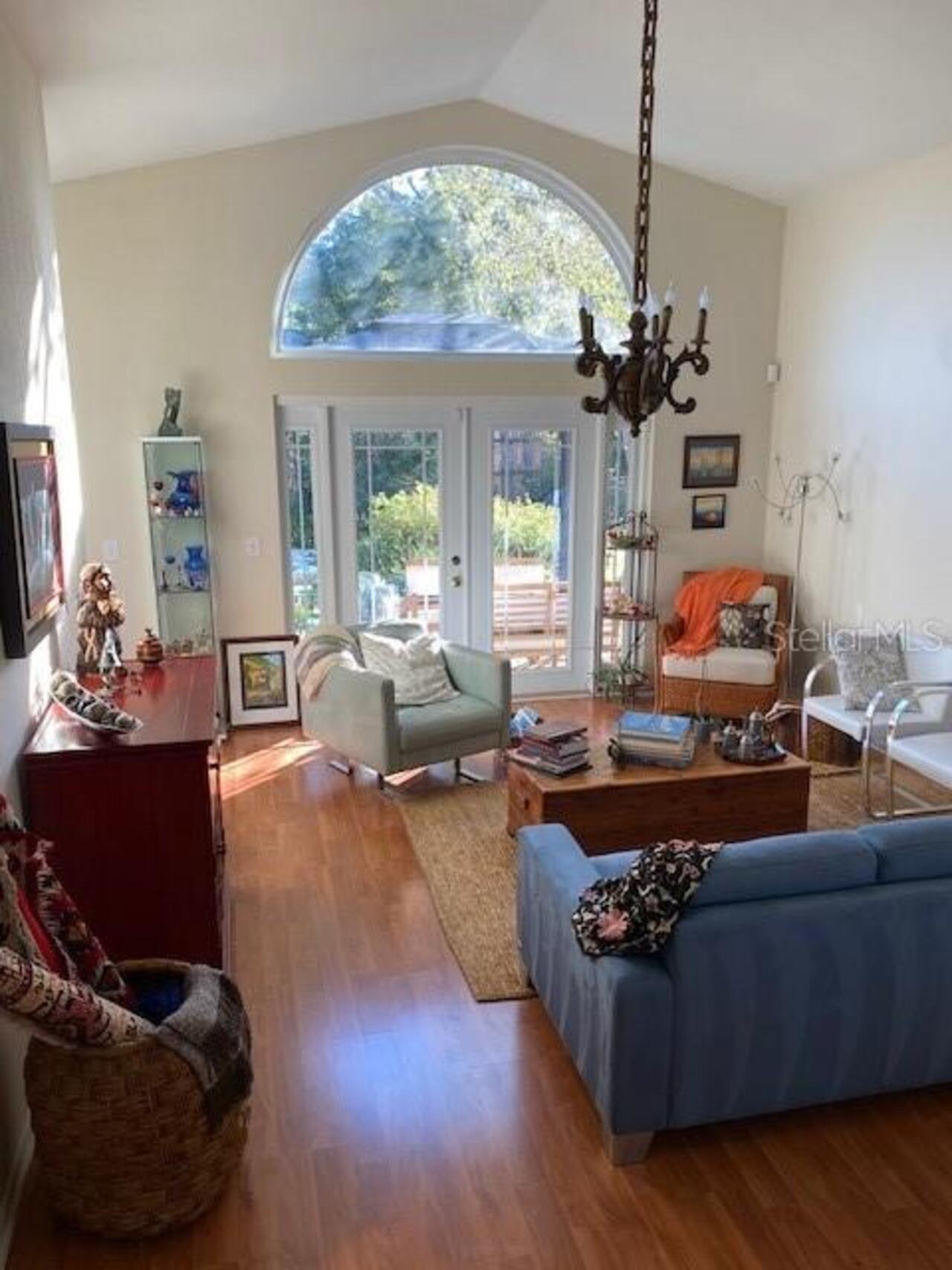 Listing Photo 6