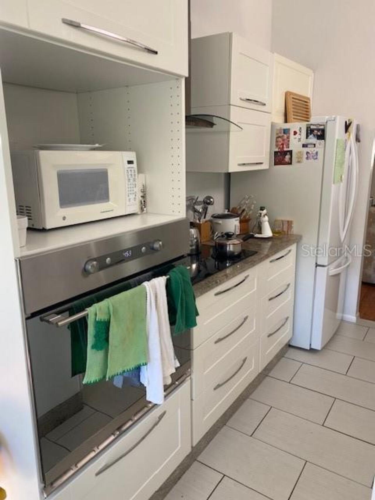 Listing Photo 10