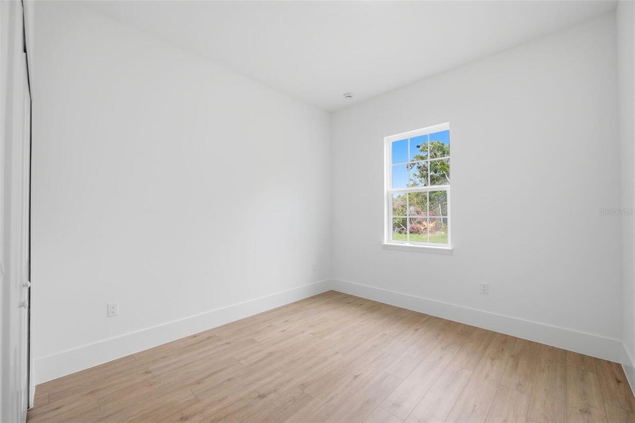 Listing Photo 34